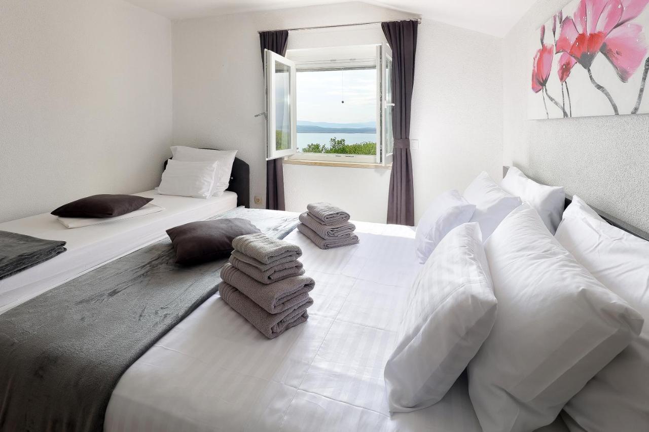 Apartments Alen Crikvenica Ngoại thất bức ảnh